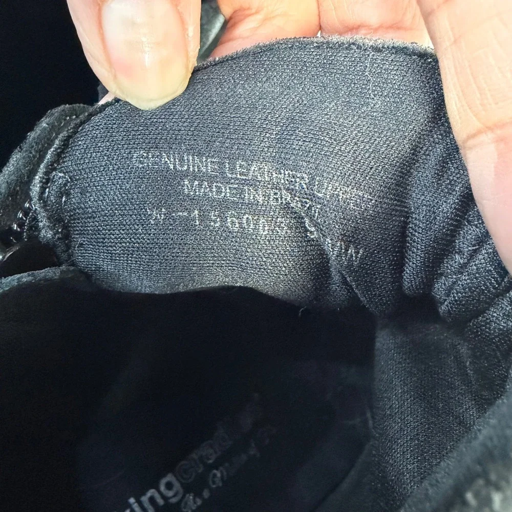 NWT Walking Cradles Lilith Black Suede Slouchy Ankle Boots size 9 Minimalist - Picture 6 of 7